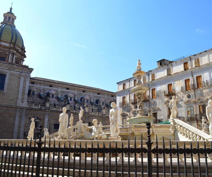 Casetta Poli- Appartamento Con Terrazza - Centro Storico Palermo Buitenkant foto